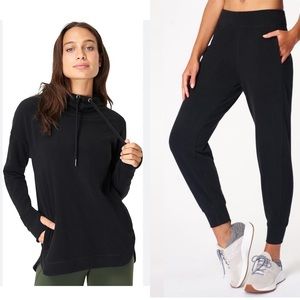 NWT Sweaty Betty Escape Luxe Fleece Hoody and Gary Luxe joggers in Black